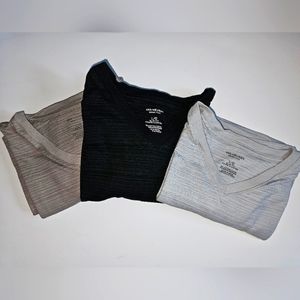 MEN'S V-Neck T-SHIRTS SET OF 3